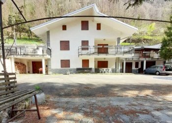 Facciata - Villa Regione Pignere, Ceres - photo 6