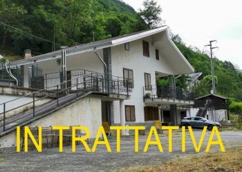 Facciata - Villa Regione Pignere, Ceres - photo 1