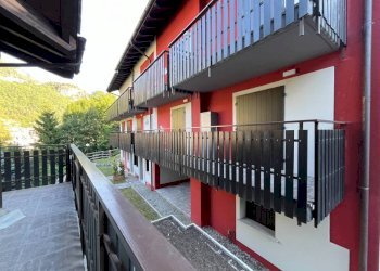 Balcone - Bilocale via Albertazzi, Caspoggio - foto 1