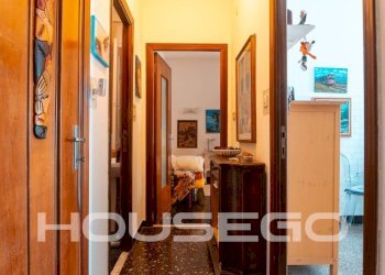 Corridoio - Bilocale via Giovanni Opisso, 76, Genova (zona Pegli) - foto 12