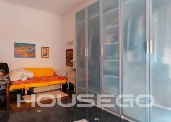 Camera da letto - Bilocale via Giovanni Opisso, 76, Genova (zona Pegli) - foto 28