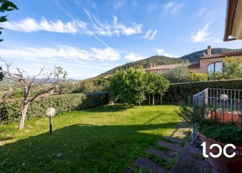 Villa a Schiera San Teodoro - foto 9