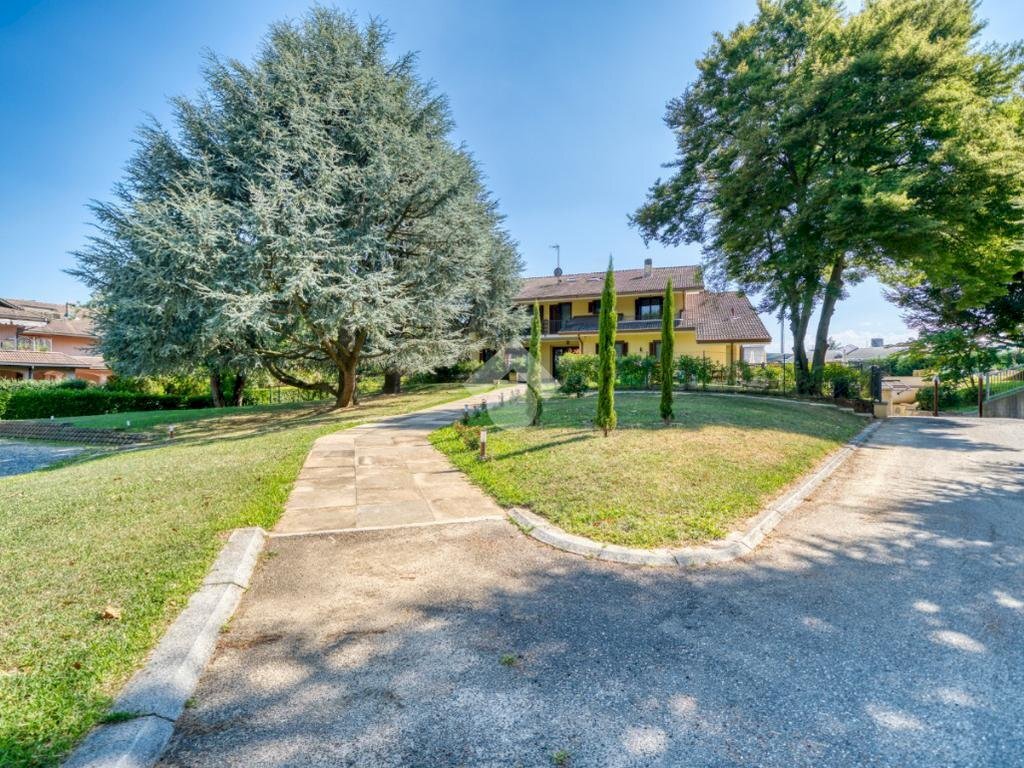 Apartment Via rivoli, Villarbasse - photo 1