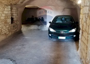 Parcheggio - Box Via Giuseppe Verdi
 
50, Monte Sant'Angelo - foto 5
