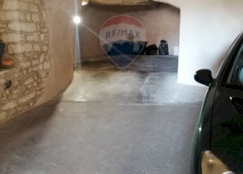 Parcheggio - Box Via Giuseppe Verdi
 
50, Monte Sant'Angelo - foto 6