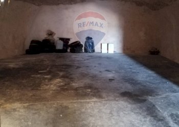 Parcheggio - Box Via Giuseppe Verdi
 
50, Monte Sant'Angelo - foto 8