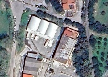 Foto 1 - Capannone Via dell'Unità d'Italia, Piombino - foto 1