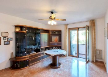 Salone - Appartamento via Rubaldo Merello, Genova - foto 4