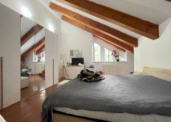 Camera da letto - Three-room apartment Ozzano dell'Emilia - photo 16