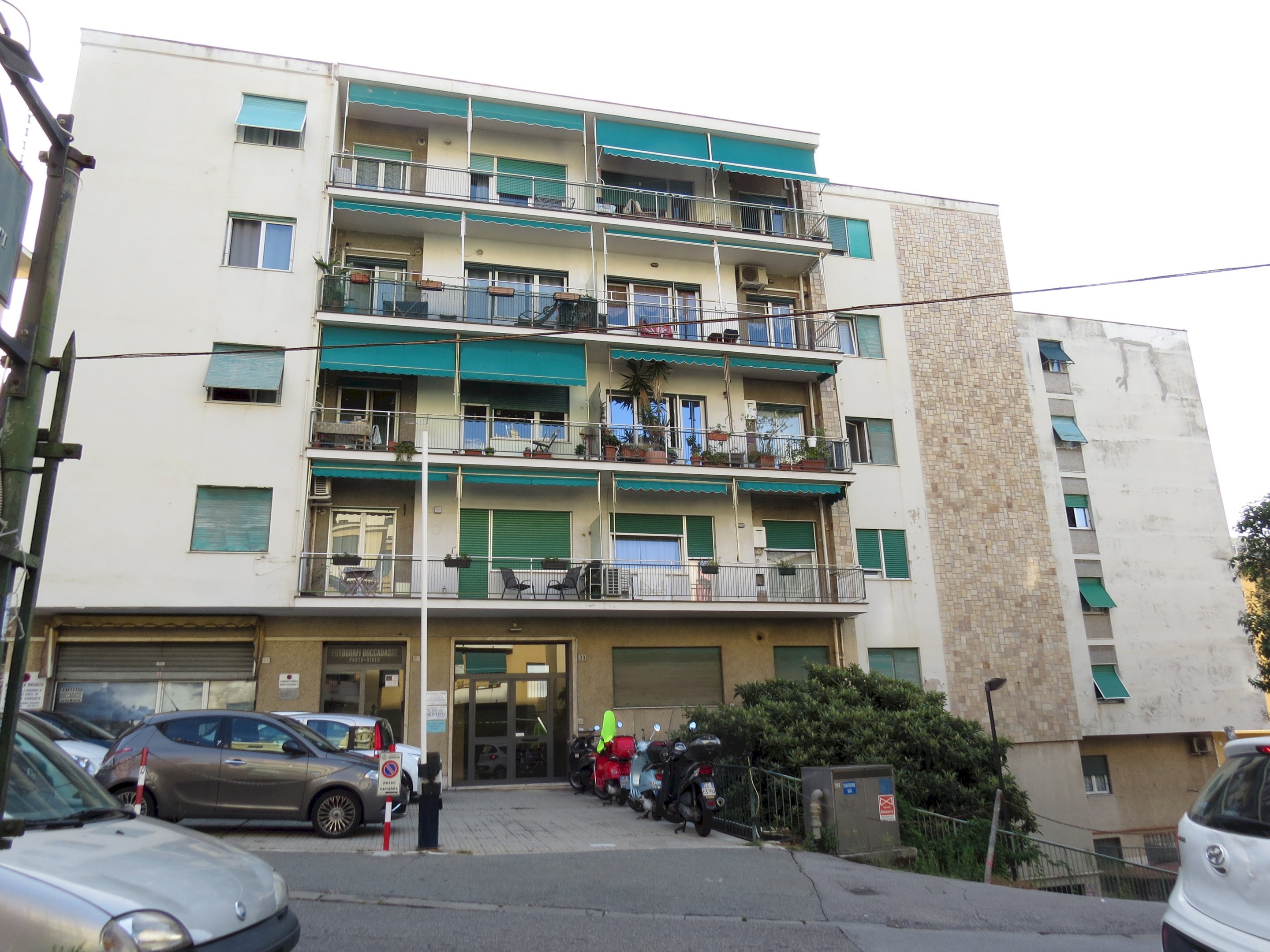 Two-room apartment via Boccadasse, 33, Genova (neighborhood Albaro) - photo 1