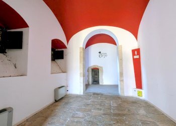 Locale Commerciale Via Mazzini, SNC, Isernia - foto 11