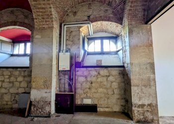 Locale Commerciale Via Mazzini, SNC, Isernia - foto 13