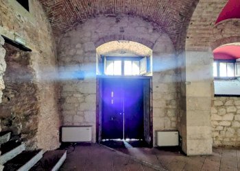 Locale Commerciale Via Mazzini, SNC, Isernia - foto 15