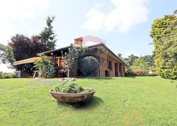 Villa VIA GARIBALDI, 11/A 
 Sirtori, Sirtori - photo 6