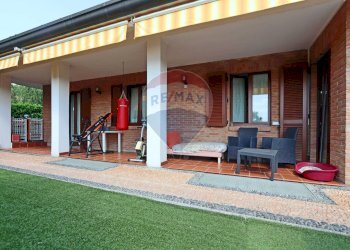 Villa VIA GARIBALDI, 11/A 
 Sirtori, Sirtori - photo 13