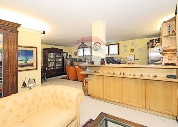 Villa VIA GARIBALDI, 11/A 
 Sirtori, Sirtori - photo 86