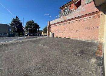 Laboratory VIA FRANCESCO ZANARDI, Bologna (neighborhood Lame) - photo 5