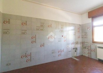 Four-room apartment Via Meloni di Quartirolo, Carpi - photo 13