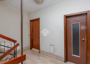 Three-room apartment Corso Vercelli, Torino (neighborhood Rebaudengo) - photo 21