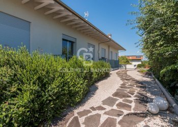 Foto 29 - Hotel Via Arturo Tosi
 
9, Fano - foto 29