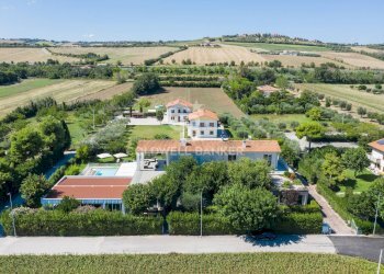 Foto 73 - Hotel Via Arturo Tosi
 
9, Fano - foto 73