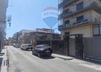 Edificio all\'aperto - Rustico Via Giudice
 
36/38, Catania - foto 2