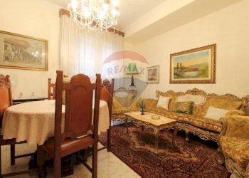 Sala da pranzo - Bilocale Via Cibele
 
51, Catania - foto 4