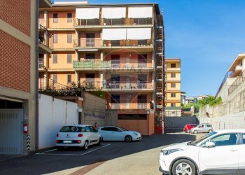 Edificio all\'aperto - Apartment via E. MACRI'
 
8, Acireale - photo 5