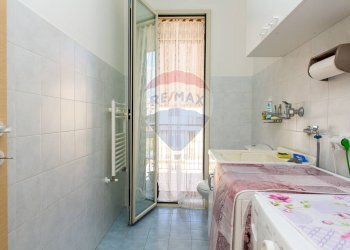 Wc /Lavanderia - Apartment via E. MACRI'
 
8, Acireale - photo 21