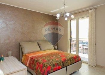 Camera / camera da letto - Apartment via E. MACRI'
 
8, Acireale - photo 29