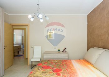 Camera / camera da letto - Apartment via E. MACRI'
 
8, Acireale - photo 30