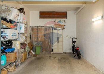 Garage 3 - Apartment via E. MACRI'
 
8, Acireale - photo 46