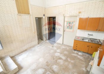 Cucina - Casa indipendente Via Guglielmo Marconi
 
10, Misterbianco - foto 16