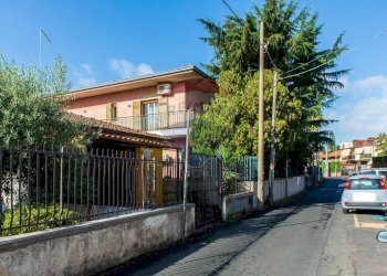 Casa all\'aperto - Appartamento via dei gerani
 
23, Misterbianco - foto 1