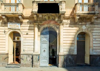 Edificio all\'aperto - Appartamento Piazza Roma
 
9, Biancavilla - foto 3