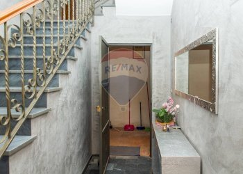 Scale - Appartamento Piazza Roma
 
9, Biancavilla - foto 49