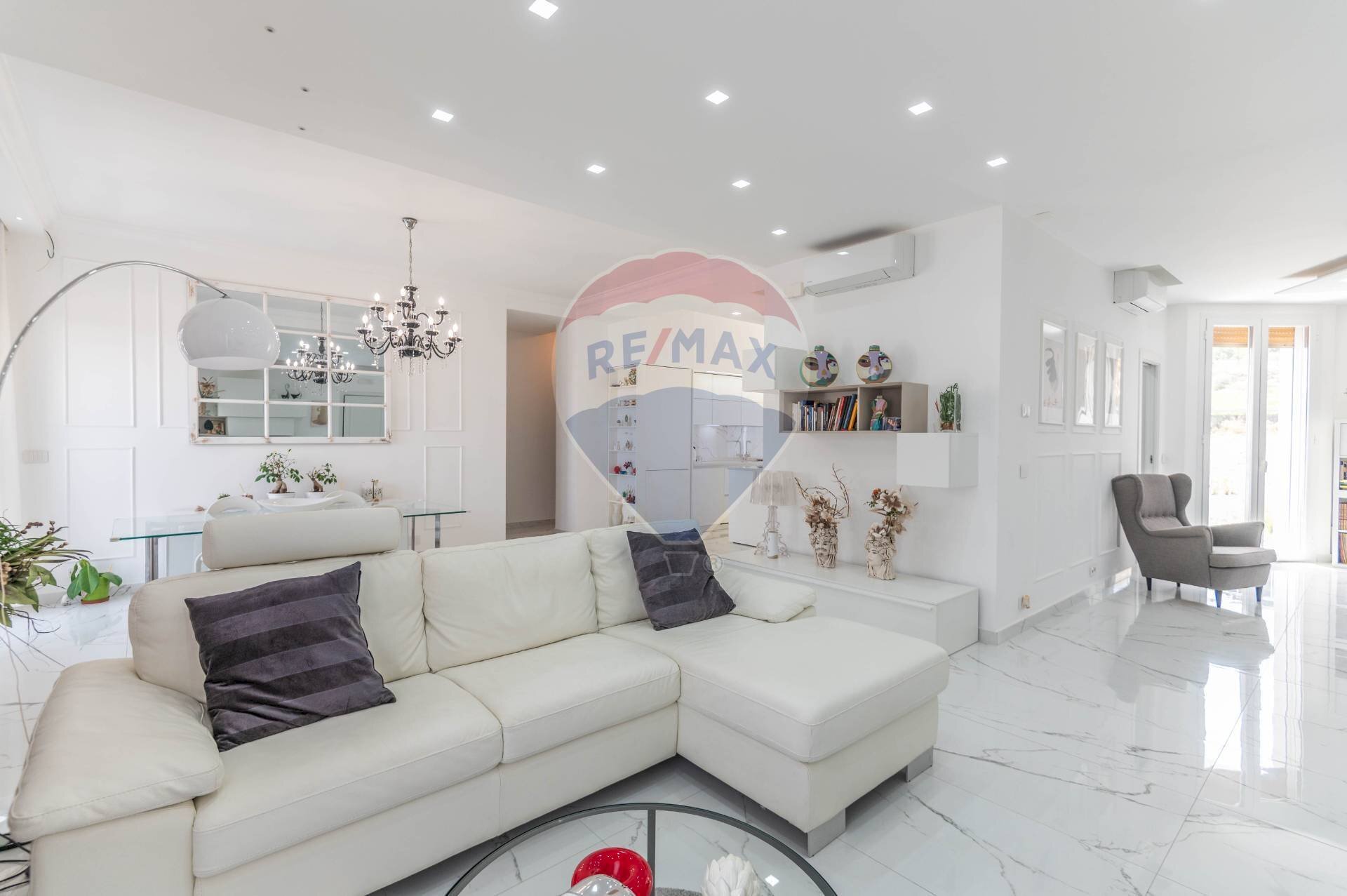 Soggiorno - Apartment VIA COLA DI RIENZO
 
18/20, Ramacca - photo 3