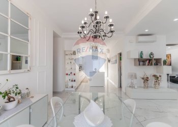 Sala da pranzo - Appartamento VIA COLA DI RIENZO
 
18/20, Ramacca - foto 1