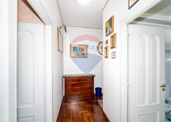 Hall / corridoio - Quadrilocale VIA DOMENICO MORELLI, Catania - foto 13