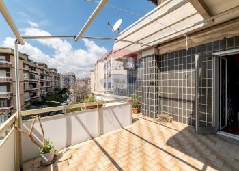 Terrazza - Quadrilocale VIA DOMENICO MORELLI, Catania - foto 2