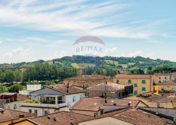 Edificio all\'aperto - Attic via trieste
 
107, San Giovanni Valdarno - photo 10