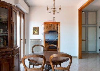 Sala da pranzo - Attic via trieste
 
107, San Giovanni Valdarno - photo 13