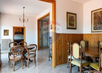 Sala da pranzo - Attic via trieste
 
107, San Giovanni Valdarno - photo 15