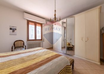 Camera / camera da letto - Attic via trieste
 
107, San Giovanni Valdarno - photo 22