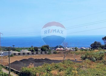 Vista dell\'acqua - Appartamento Via Croce
 
160, Aci Catena - foto 2