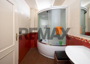 Bagno - Apartment Via Croce
 
160, Aci Catena - photo 14
