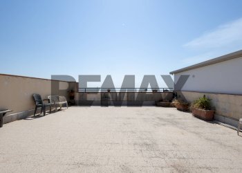 Terrazza - Apartment Via Croce
 
160, Aci Catena - photo 25