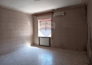 Stanza vuota - Casa semi indipendente Via Simone Polizzi
 
13, Enna - foto 4