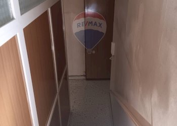 Scale - Casa semi indipendente Via Simone Polizzi
 
13, Enna - foto 11