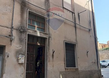 Edificio all\'aperto - Casa semi indipendente Via Simone Polizzi
 
13, Enna - foto 19